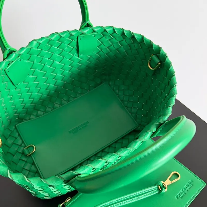 All categories 💚 Authentic bags 💚 BV 2025 new BV handbags